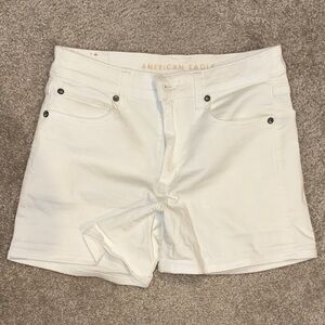 American Eagle Outfitters Women's Cream Jean Shorts